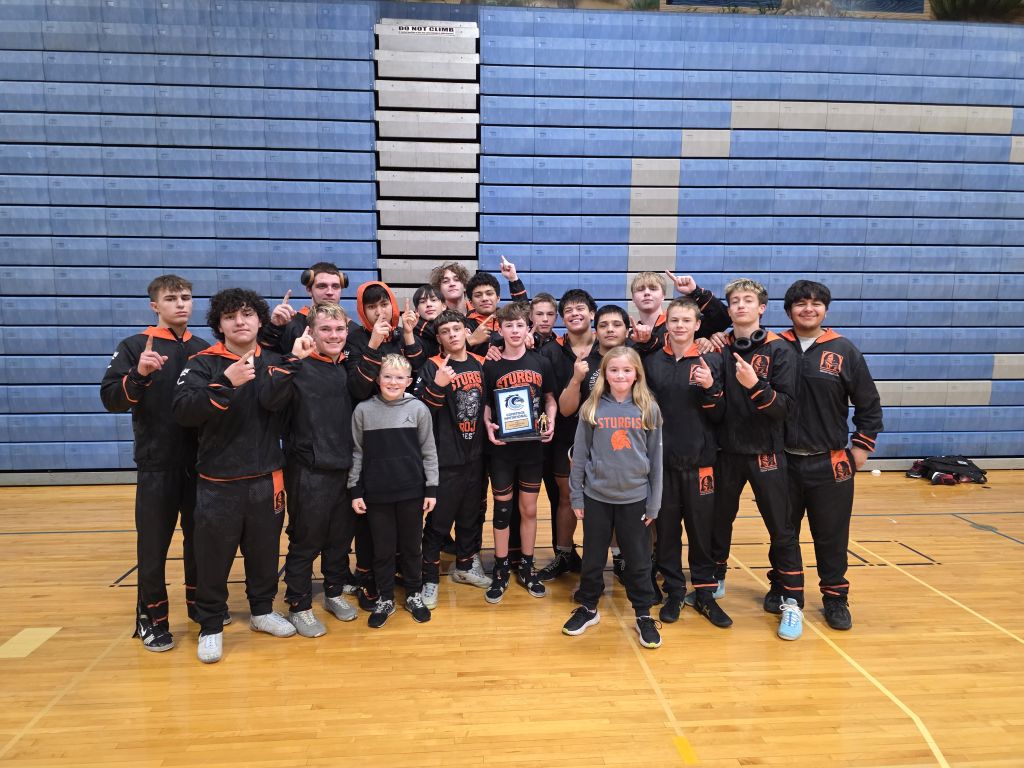 Sturgis wrestlers lose to Three Rivers 60-12